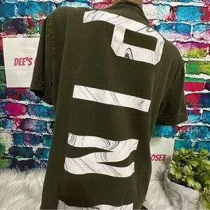 PINK VS MEDIUM WATERCOLOR LOGO